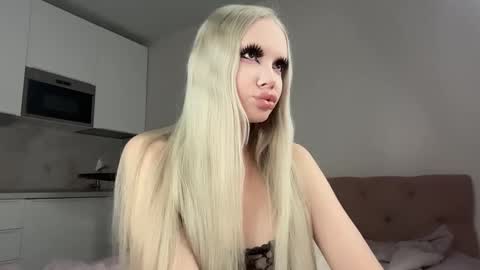 Snapshot of dianadesire_ chatting on February 2026 03:55:01 PM Diana online show from February 2026 03:55:01 PM