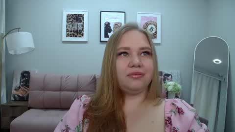 Snapshot of dianakristol chatting on June 2026 06:11:02 PM Diana online show from June 2026 06:11:02 PM