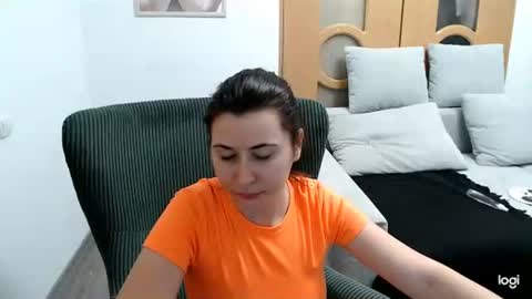 dianasmiey7 online show from January 2026 07:50:02 PM