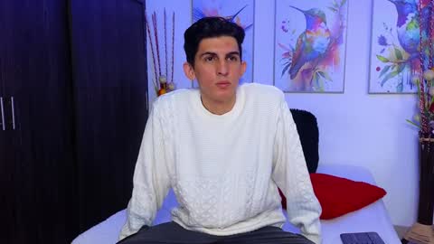 Snapshot of dianayleo chatting on December 2024 12:27:02 PM Ana Leo online show from December 2024 12:27:02 PM