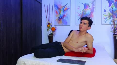 Snapshot of dianayleo chatting on December 2024 09:26:01 PM Ana Leo online show from December 2024 09:26:01 PM