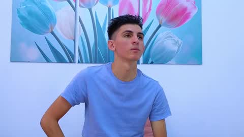 Snapshot of dianayleo chatting on March 2025 12:23:02 PM Ana Leo online show from March 2025 12:23:02 PM