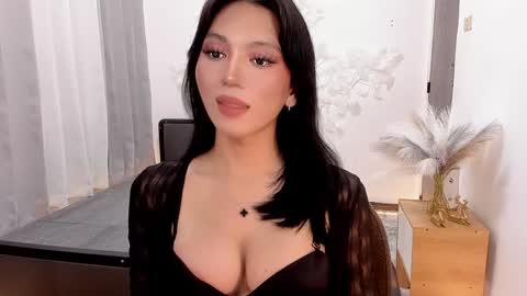 Snapshot of dianna_foxy chatting on December 2024 07:44:01 AM Kianna online show from December 2024 07:44:01 AM