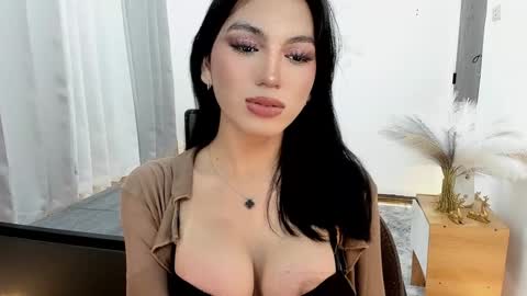 Snapshot of dianna_foxy chatting on January 2025 10:06:02 AM Kianna online show from January 2025 10:06:02 AM