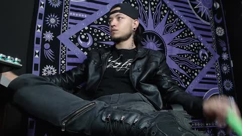 DICAPRIO online show from February 2025 06:56:02 PM