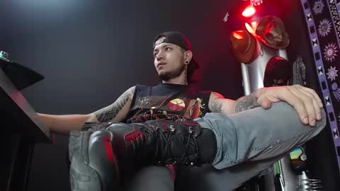 DICAPRIO online show from March 2025 08:38:02 PM