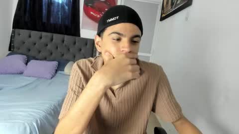 dick online show from May 2026 06:35:01 PM