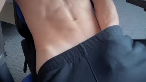 dickbboy19 online show from September 2025 01:21:01 PM