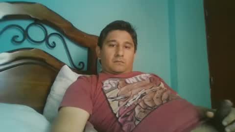 Snapshot of dickeduardo chatting on December 2024 04:18:01 PM dickeduardo online show from December 2024 04:18:01 PM