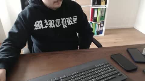 Snapshot of dickeeier96 chatting on April 2026 03:06:01 PM dickeeier96 online show from April 2026 03:06:01 PM