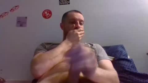 Snapshot of dickvandick957 chatting on June 2026 09:21:01 AM Dickvandick957 online show from June 2026 09:21:01 AM
