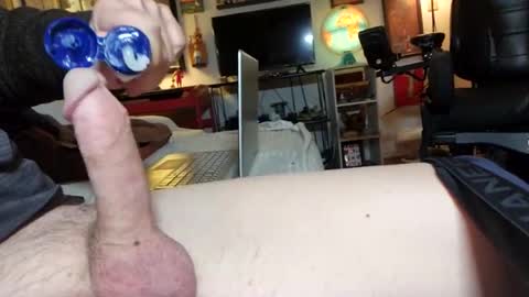 Snapshot of didudoit chatting on January 2025 01:00:02 PM Dug 53 online show from January 2025 01:00:02 PM