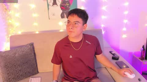 Diego Robles online show from May 2026 01:44:01 AM