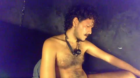 Snapshot of diemond_latinx98 chatting on May 2026 06:19:02 AM diemond_latinx98 online show from May 2026 06:19:02 AM