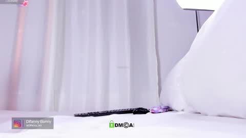 Difanny Bonny  Joe online show from November 2025 03:00:01 PM