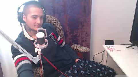 digital_spirit122849 online show from October 2025 12:50:01 PM