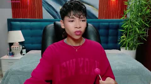 Snapshot of dilan_911 chatting on February 2026 06:33:02 PM DILAN online show from February 2026 06:33:02 PM