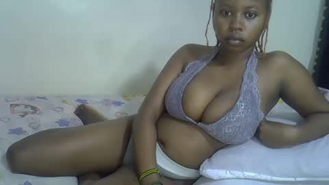 Snapshot of dime010 chatting on December 2024 08:11:01 PM dime online show from December 2024 08:11:01 PM