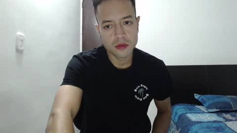 Snapshot of dimitri_quiet chatting on December 2024 03:30:01 AM Dimitri online show from December 2024 03:30:01 AM