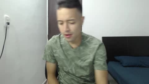 Snapshot of dimitri_quiet chatting on December 2024 02:11:02 AM Dimitri online show from December 2024 02:11:02 AM