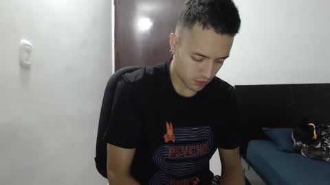 Snapshot of dimitri_quiet chatting on January 2025 05:20:01 AM Dimitri online show from January 2025 05:20:01 AM