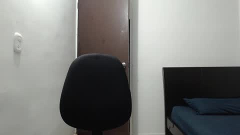 Snapshot of dimitri_quiet chatting on January 2025 02:57:01 AM Dimitri online show from January 2025 02:57:01 AM