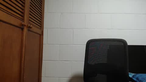 Snapshot of dimitri_quiet chatting on February 2026 03:34:02 AM Dimitri online show from February 2026 03:34:02 AM