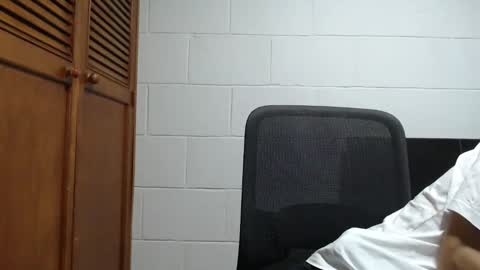 Snapshot of dimitri_quiet chatting on February 2026 08:46:02 AM Dimitri online show from February 2026 08:46:02 AM