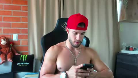 Snapshot of dimitricaruso chatting on July 2026 06:28:01 PM dimitricaruso online show from July 2026 06:28:01 PM
