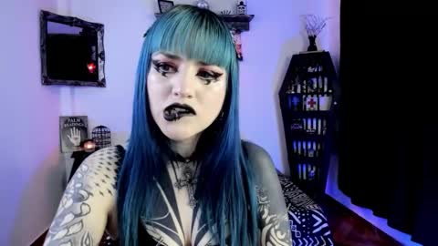 dimmuanddarkness online show from October 2025 06:23:02 AM