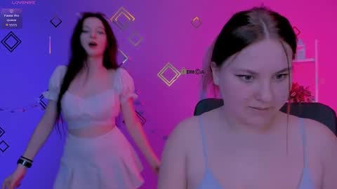dina_bloom online show from May 2026 06:58:01 PM