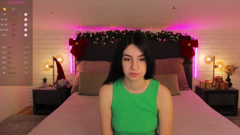 Dina Foxxx online show from January 2025 01:14:01 PM