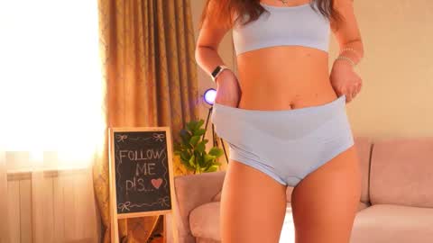 Snapshot of dinacaguimbal chatting on March 2026 08:42:02 AM Dina and ill be glad to be here with you follow to me online show from March 2026 08:42:02 AM