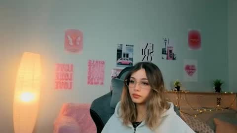 Sara Connor online show from February 2026 02:15:02 PM