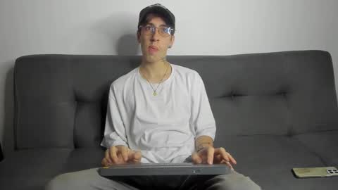 Snapshot of dio_star chatting on November 2025 11:32:02 AM Dio online show from November 2025 11:32:02 AM