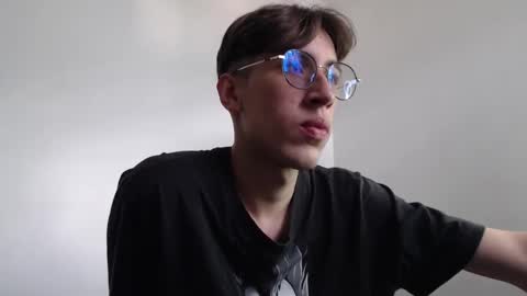 Snapshot of dio_star chatting on November 2025 03:44:02 PM Dio online show from November 2025 03:44:02 PM