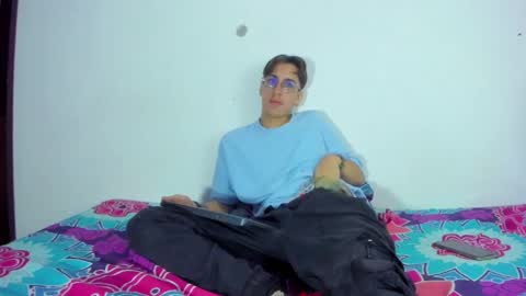 Snapshot of dio_star chatting on November 2025 12:07:01 PM Dio online show from November 2025 12:07:01 PM