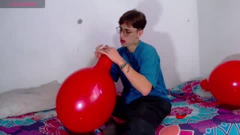 Snapshot of dio_star chatting on December 2025 02:37:01 PM Dio online show from December 2025 02:37:01 PM