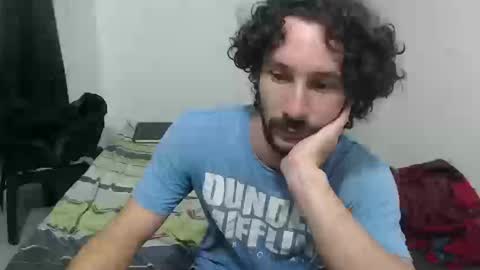 Snapshot of dioni_soe chatting on September 2025 12:23:02 AM Henry online show from September 2025 12:23:02 AM