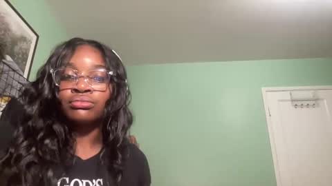 Snapshot of diordixie chatting on September 2025 04:28:01 AM DDoubleTrouble online show from September 2025 04:28:01 AM