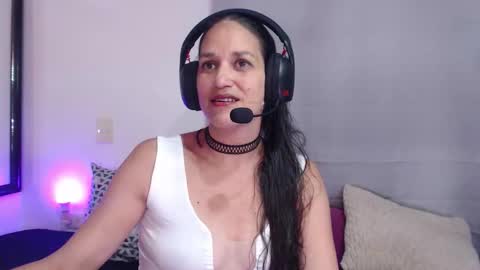 diosa78afrodita online show from March 2026 11:27:02 PM