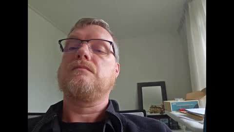 dirkkie1975 online show from February 2026 01:31:02 PM