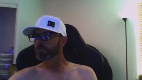 dirtrider15 online show from May 2026 07:54:02 PM
