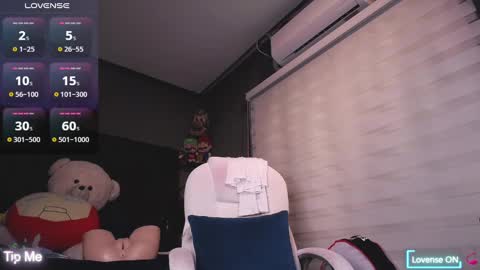 dirty_27cms online show from December 2024 10:02:02 PM