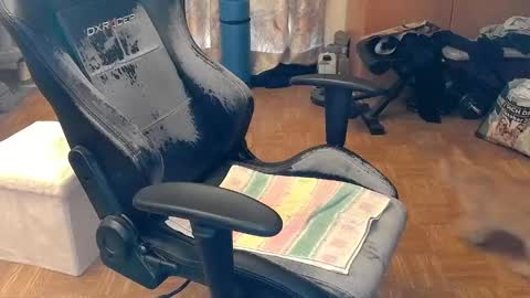 Snapshot of dirty_fun_boy chatting on December 2024 12:05:01 PM dirty_fun_boy online show from December 2024 12:05:01 PM