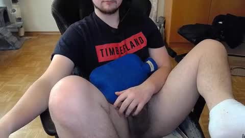 Snapshot of dirty_fun_boy chatting on February 2025 11:20:02 AM dirty_fun_boy online show from February 2025 11:20:02 AM