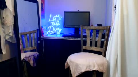 Daisy Wylde online show from September 2025 01:58:02 PM