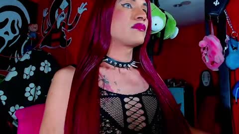 dirtydanezka online show from May 2026 08:37:01 PM