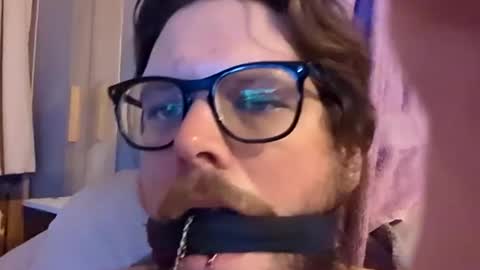 Snapshot of dirtydogsday chatting on December 2025 09:53:01 PM Dirtydog online show from December 2025 09:53:01 PM