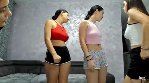 Snapshot of dirtygirls99 chatting on October 2025 12:57:01 AM Gyna Josie online show from October 2025 12:57:01 AM